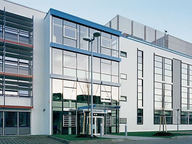 JENOPTIK Laserdiode GmbH eröffnet neues Produktionsgebäude in Jena