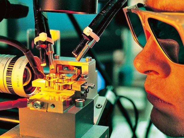 JENOPTIK Laserdiode GmbH eröffnet neues Produktionsgebäude