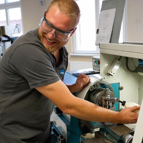 Ausbildung Industriemechanik bei Jenoptik