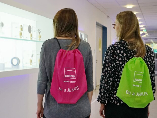 Praktikum, Ausbildung oder Duales Studium bei Jenoptik!