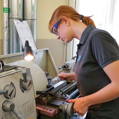 Ausbildung Verfahrensmechanik bei Jenoptik