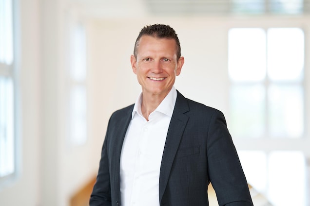 Porträt von Dr. Dominic Dorfner