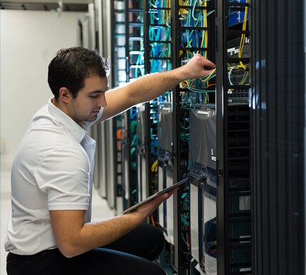Elektronik und Informationstechnik